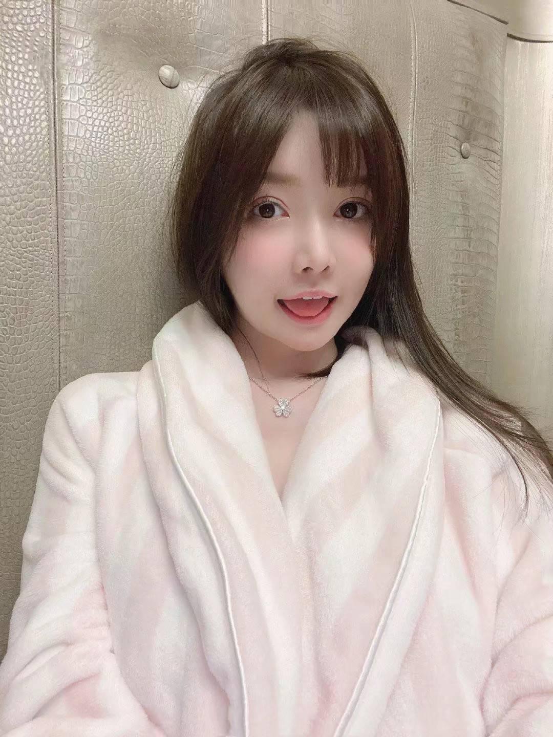 美女不错
