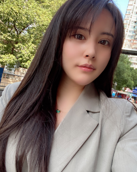 园区E熊妹子